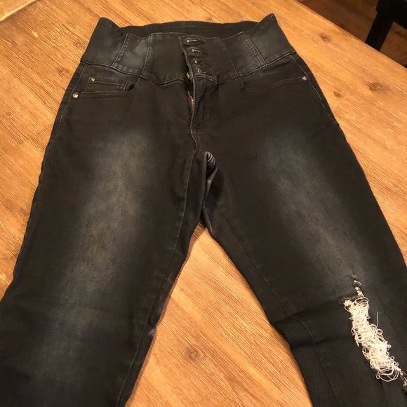 Black jeans - Picture 1 of 2
